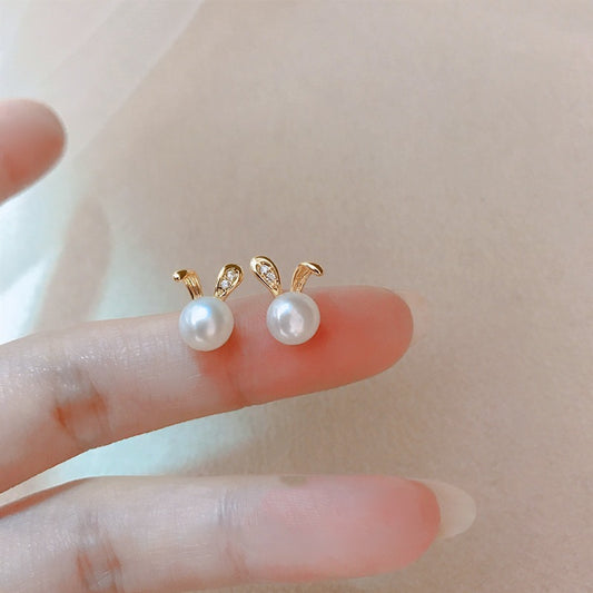 Rabbit-Shaped Pearl Earrings for Women and Men Titanium Steel Hypoallergenic Studs with Original Design
