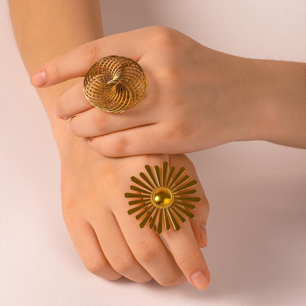 Anello per donna placcato in acciaio inossidabile geometrico vintage con design floreale e ovale