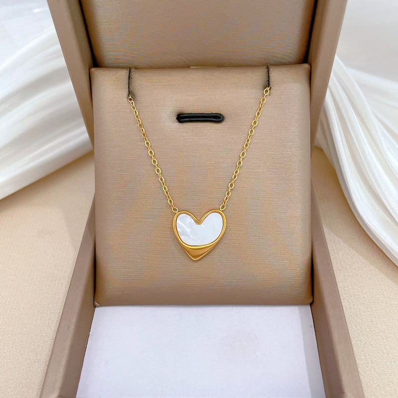 Minimalist Heart-Shaped Titanium Steel Necklace with Gold Plating for Women and Men, Clavicle Chain with Geometric Pendant