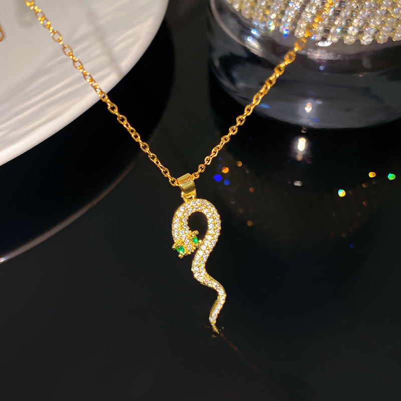 Sporty Sweet Evil Eye Floral Pendant Titanium Steel Necklace with Cable Chain