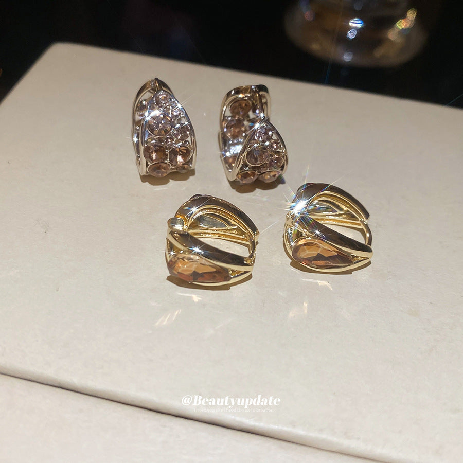 Orecchini Pendenti Vuoti a Goccia Intarsiati di Strass in Stile Lussuoso da Donna — Elegante Accessorio di Moda Minimalista per l'Ufficio e l'Uso Quotidiano