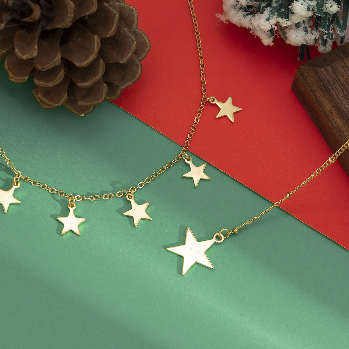 Minimalist Star-Shaped Pendant Necklace with Tassel Detail, Electroplated Copper on Metal Chain for Women
