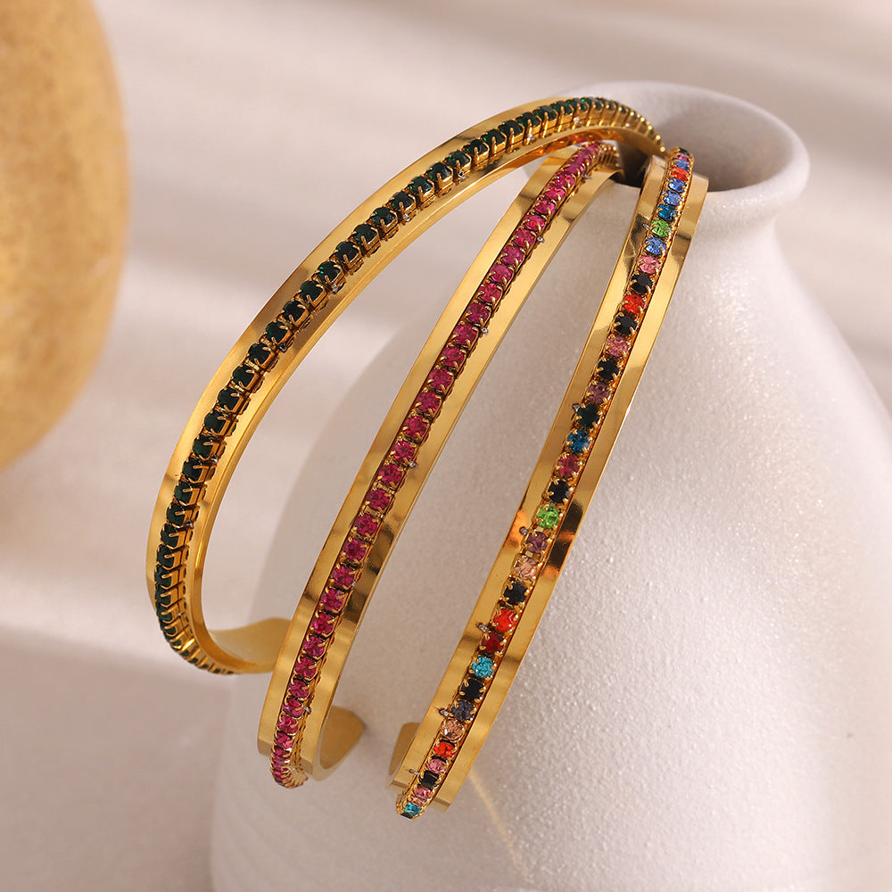 Bracciale Minimalista Geometrico in Acciaio Inossidabile con Placcatura in Oro 18K e Intarsi di Strass Completi