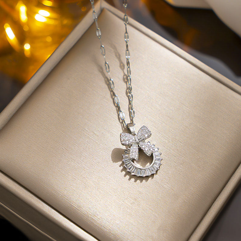 Minimalist Butterfly Pendant Necklace in Titanium Steel with Gold Plating, Delicate Clavicle Chain for Women