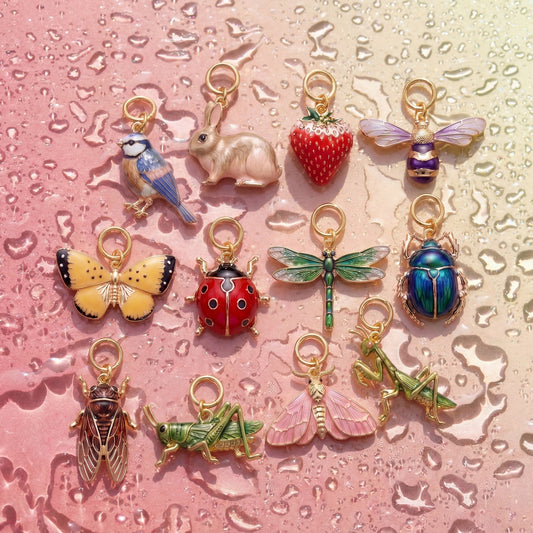 Vintage 18K Gold Plated Brass Butterfly Pendant Drip Oil Charm Bar for Women