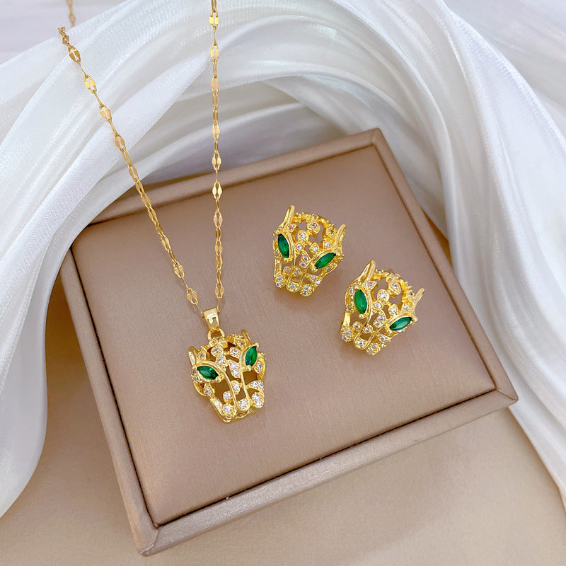 Luxury Fresh and Sweet Plated Brass Zircon Micro-Pave Earrings and Necklace Set