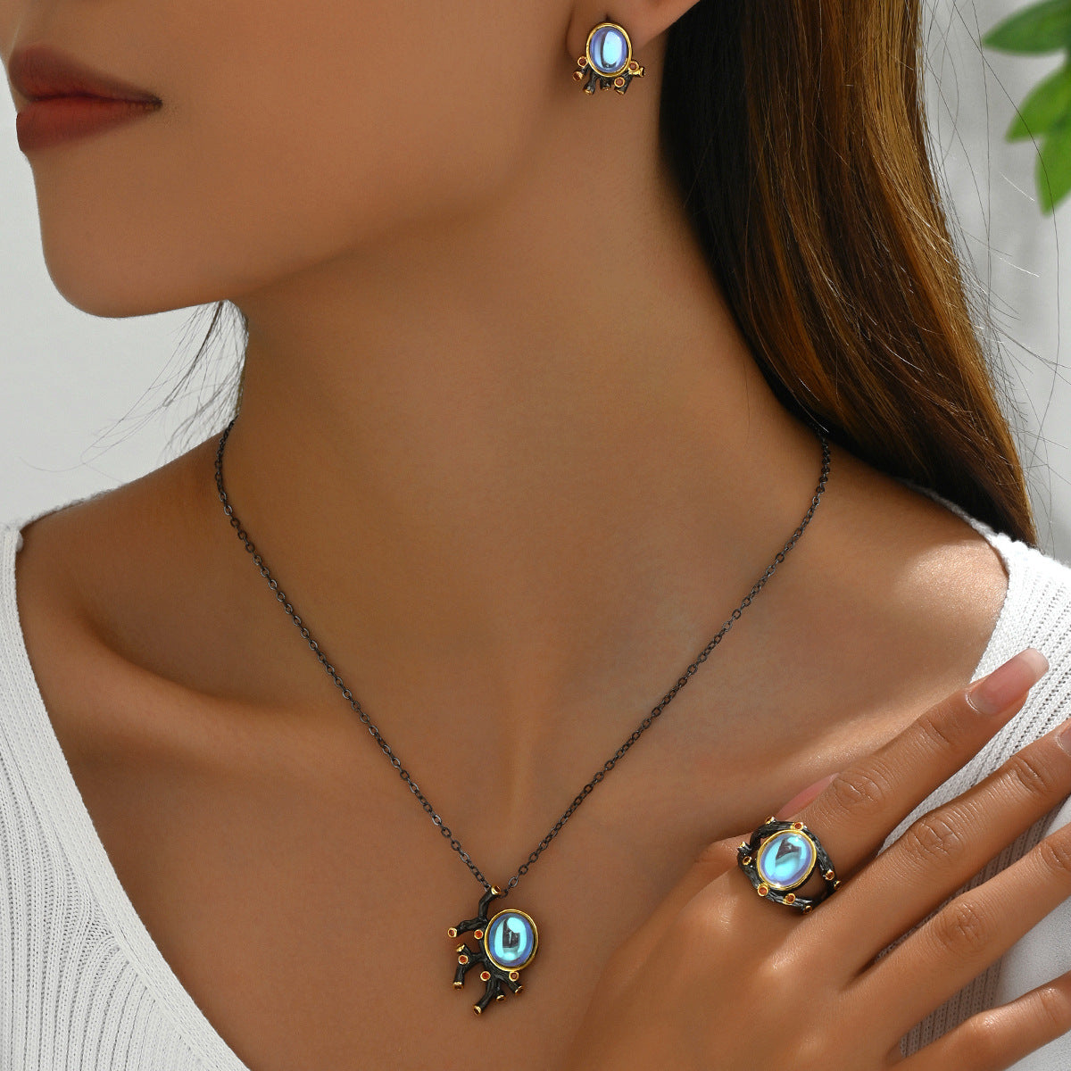 Collar, Anillo y Pendientes de Cobre con Incrustaciones de Piedra Lunar de Estilo Geométrico para Mujer con Elementos de Diseño Ovalados, Octogonales, Biselados, Cuadrados y Lineales