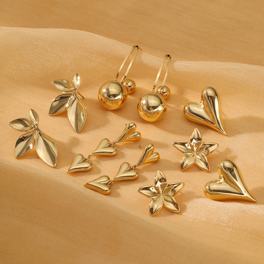 Fashionable Heart-Shaped Titanium Steel Earrings for Women with Plated Finish, Minimalist and Office-Appropriate Design