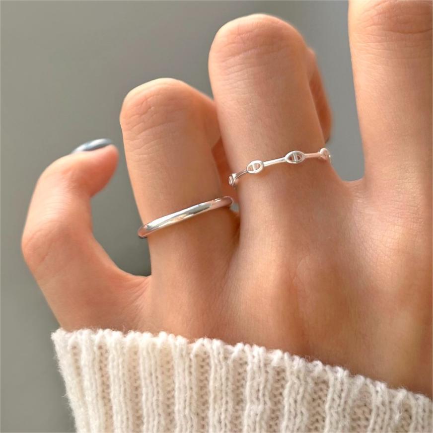 Anillo Minimalista Dulce de Plata de Ley 925 con Baño Geométrico para Mujer