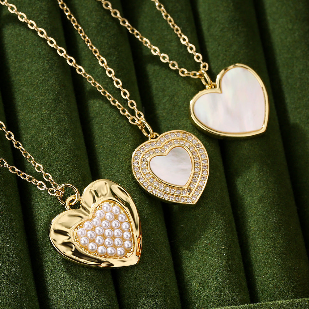 Collana da Donna con Ciondolo a Cuore Minimalista in Abalone Bianco e Zircone con Catena in Rame