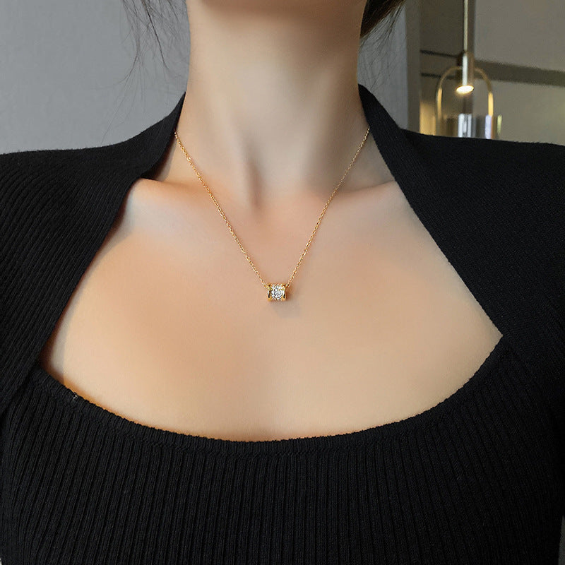 Minimalist Irregular Animal-Shaped Titanium Steel Necklace with Gold Plating for Women and Men