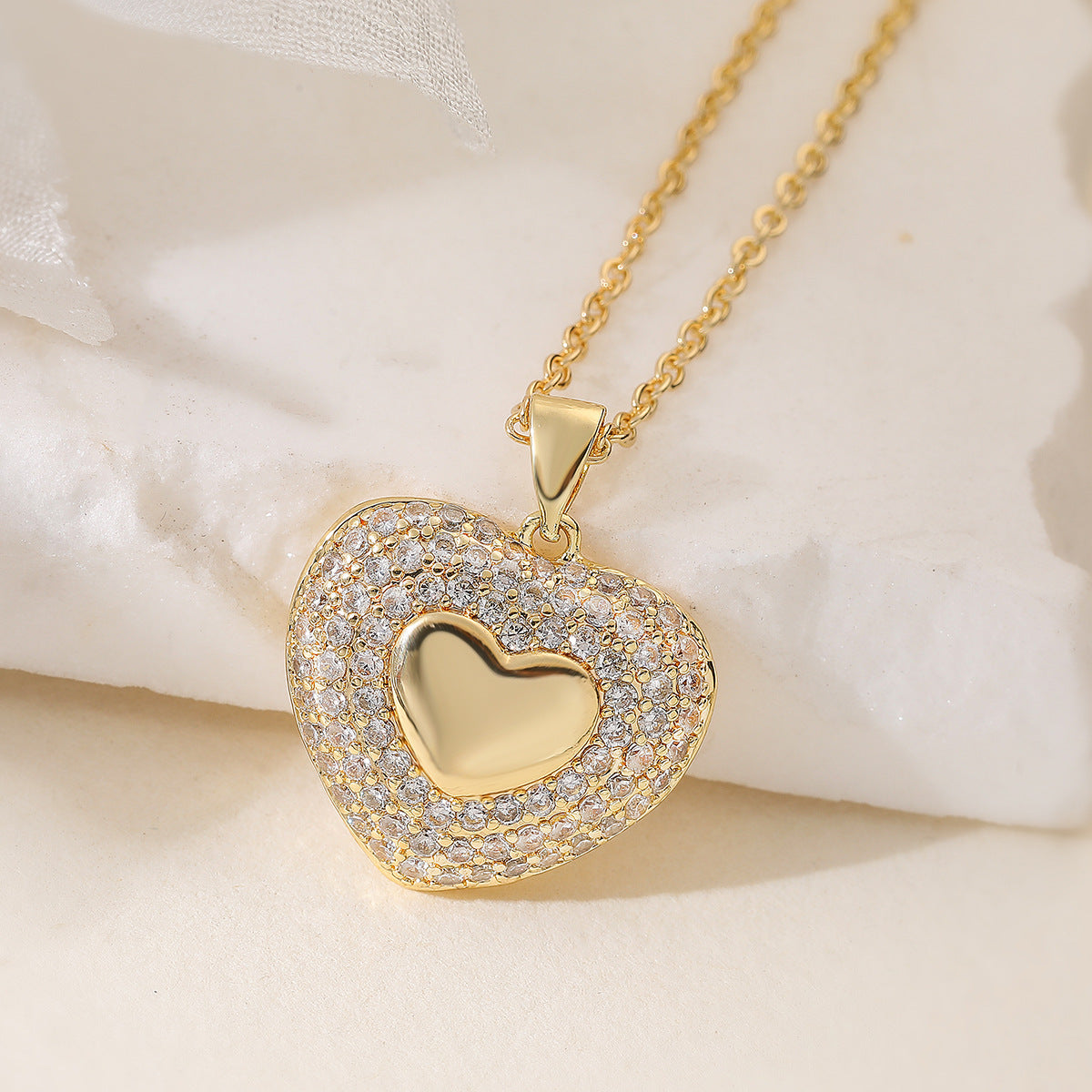 Minimalist 18K Gold Plated Brass Heart Cubic Zirconia Pendant Necklace for Women