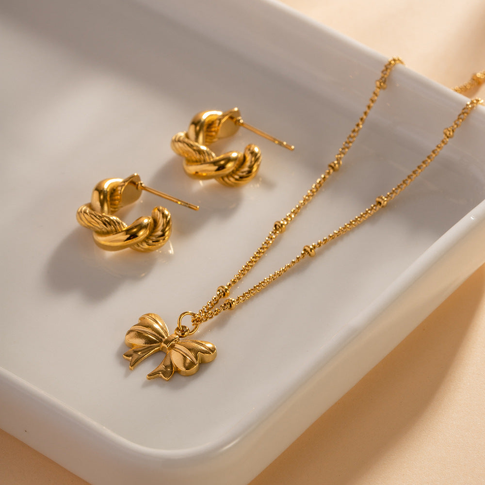 Ins Style Butterfly Pendant Necklace in Stainless Steel with 18K Gold Plating for Women