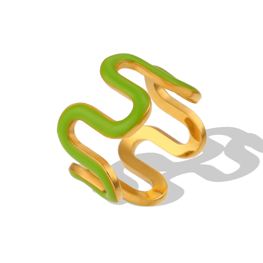Anello minimalista Y2K a forma d'onda in acciaio inossidabile da donna con placcatura in oro 18 carati e finitura smaltata