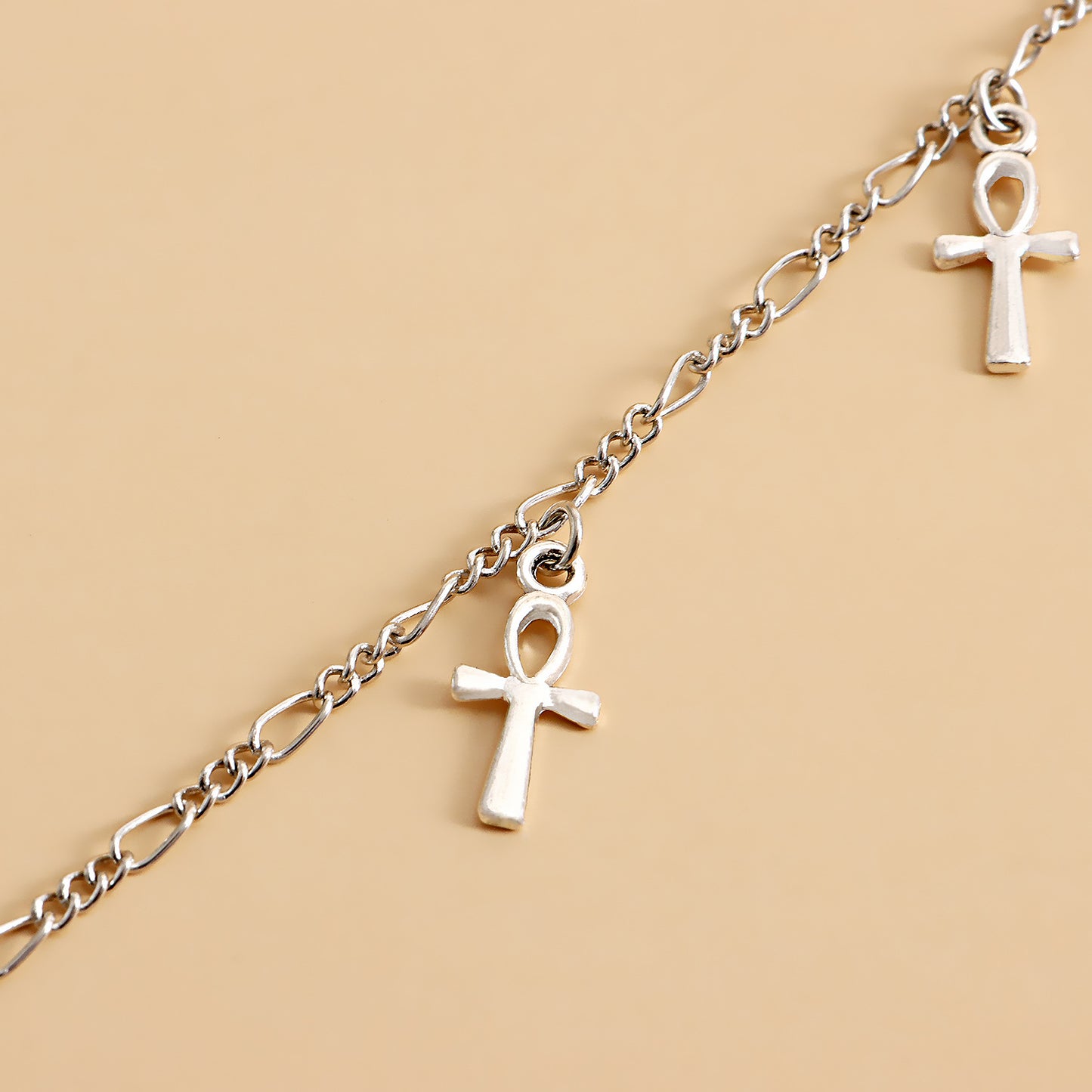 Catena in vita punk regolabile mini a croce geometrica da donna con dettagli a nappa