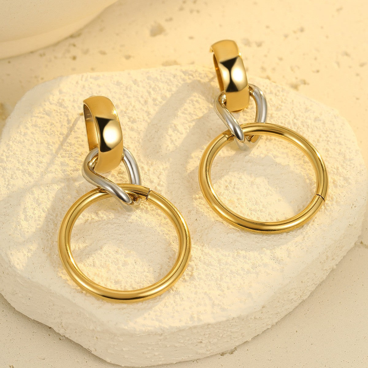 Pendientes de aro minimalistas geométricos de acero inoxidable con chapado en oro y plata para mujer