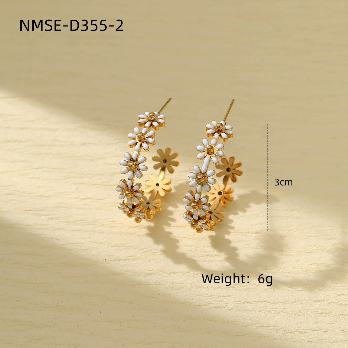 Pendientes de Acero de Titanio Esmaltados de Margarita Dulce Fresca para Mujer con Acabado de Acero Inoxidable Pulido