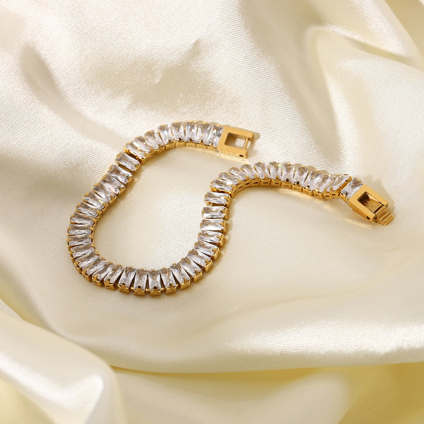 Minimalist Geometric Stainless Steel Plated Bracelet with Full Zirconia for Women