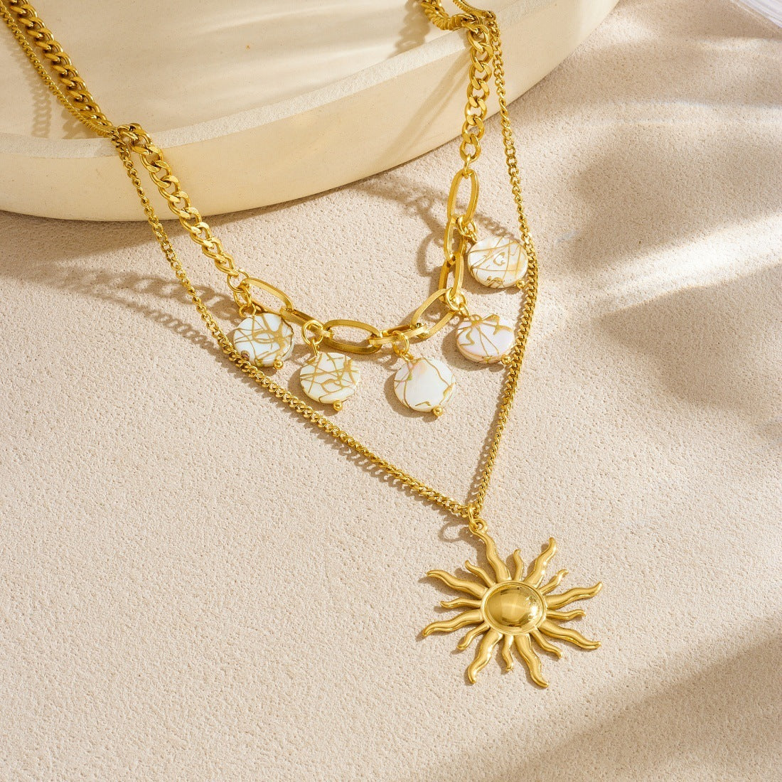 Vintage Gold Plated Round Geometric Sun Stainless Steel Pendant Necklace for Women