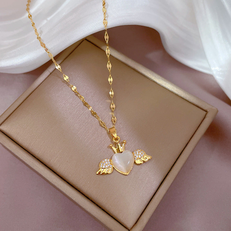 Luxury Minimalist Titanium Steel Cat's Eye Stone Heart Pendant Necklace for Women Delicate Clavicle Chain with Geometric Design