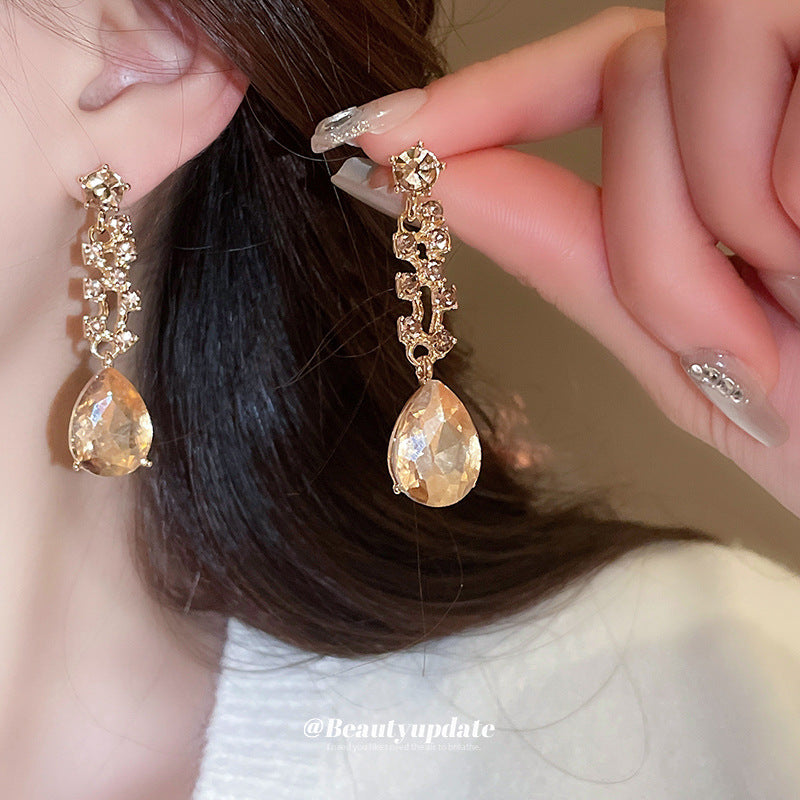 Set di collana e orecchini pendenti a goccia stile vintage in lega con strass intarsiati da donna