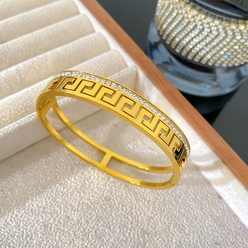 Vintage Elegant Rhinestone Inlaid Geometric Pattern Titanium Steel Bracelet for Women