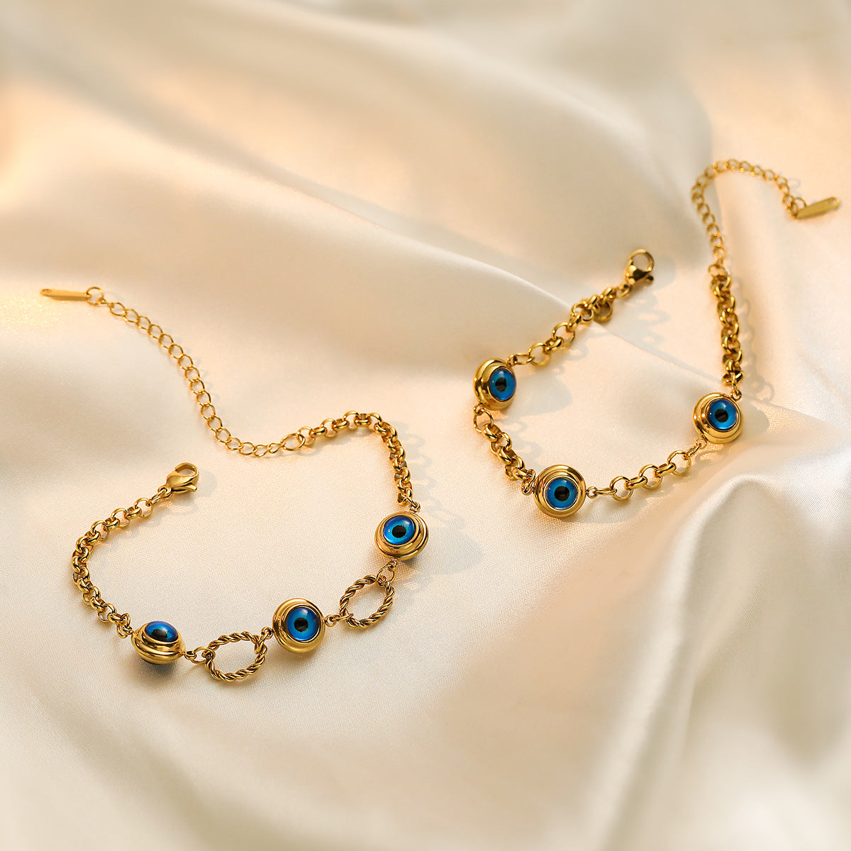 Minimalist Geometric Evil Eye Titanium Steel Bracelet with Gold Plating for Women