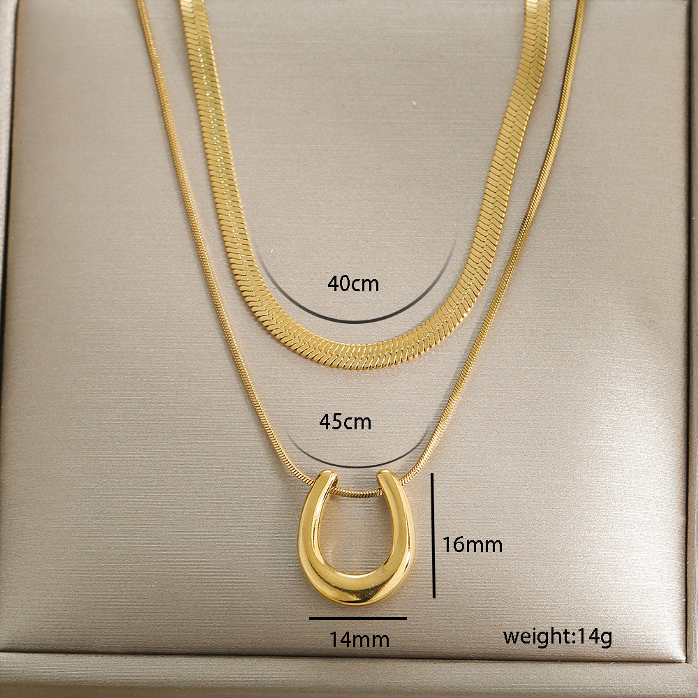 Collana corta a strati in acciaio inossidabile placcato con ciondolo a rosa floreale minimalista da donna con catena a lama