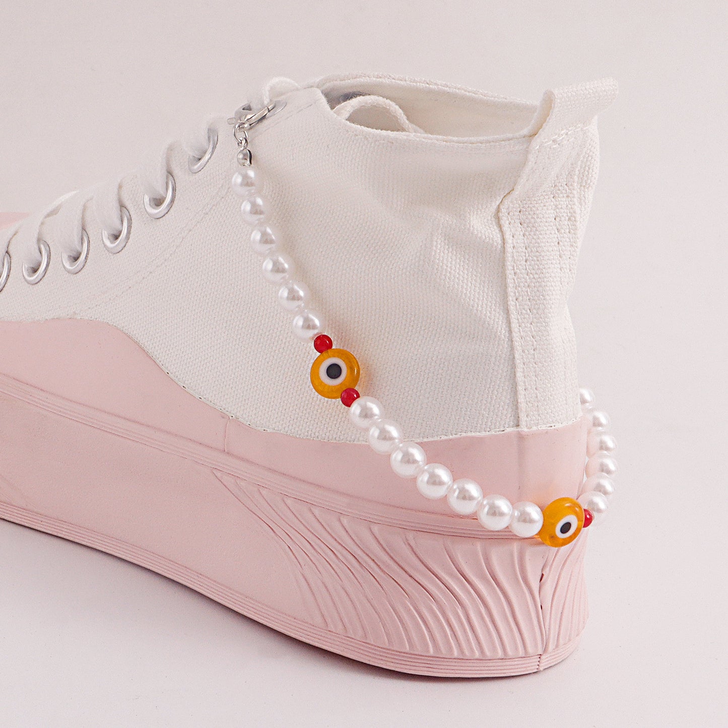Minimalist Geometric Evil Eye Anklet for Women Made of Alloy with Pearl-Like Beads
