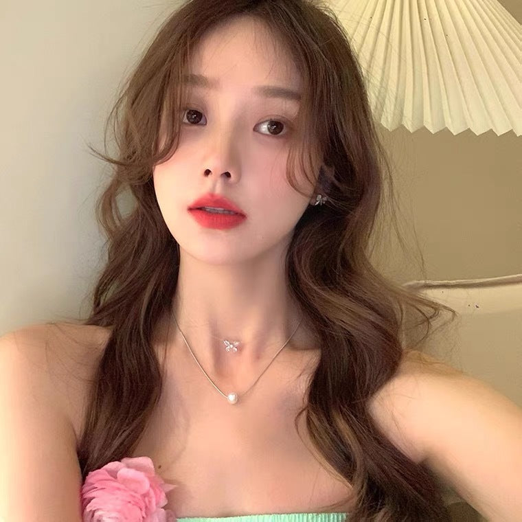Elegant French-Style Double-Layer Butterfly Pendant Necklace for Women Titanium Steel with Gold Plating Geometric Design Locket Chain on Invisible Fishing Line