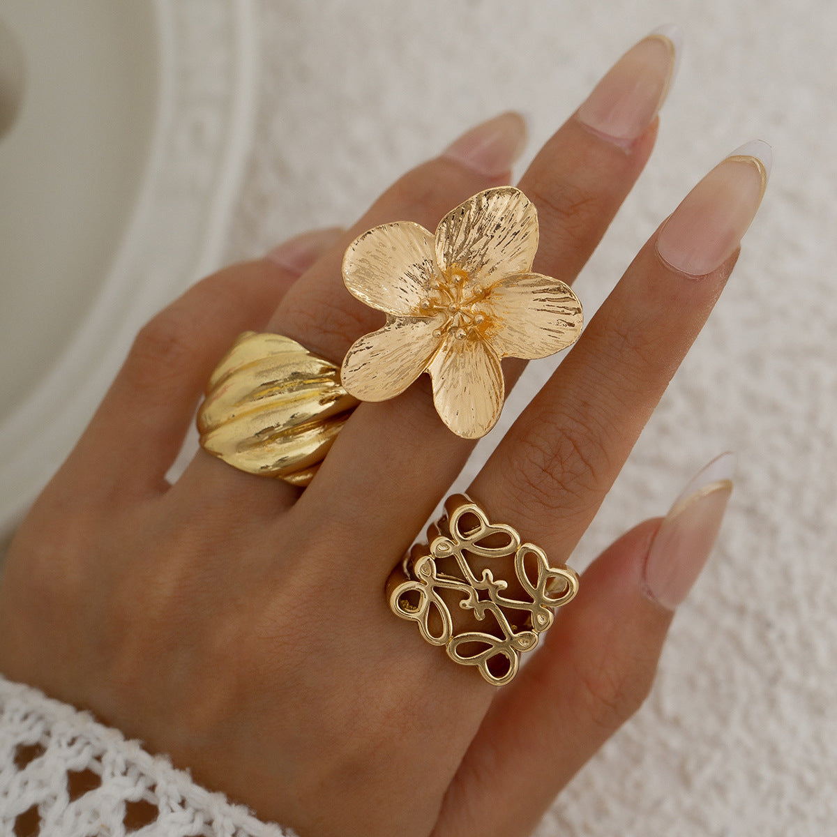 Minimalist Square Hollow Flower Zinc Alloy Plated Ring Set for Women