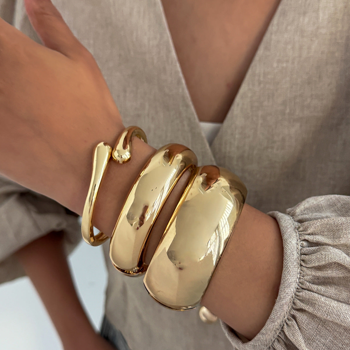 Minimalist Plated Alloy Teardrop Oval Spring Cuff Bracelet Set