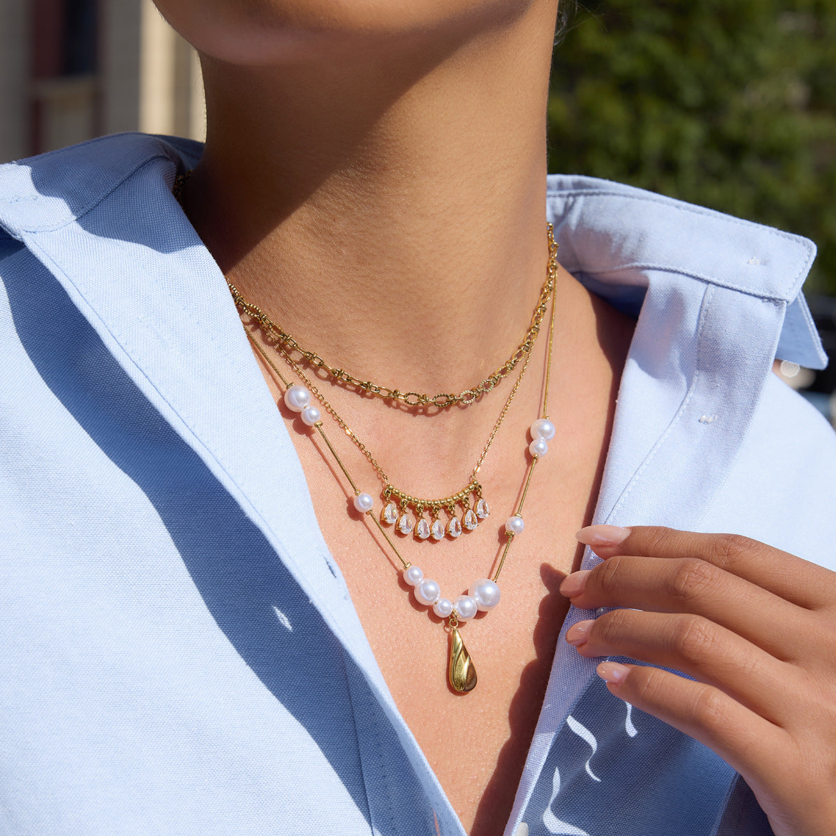 Collana da donna minimalista a goccia in acciaio al titanio con placcatura in oro sottovuoto PVD