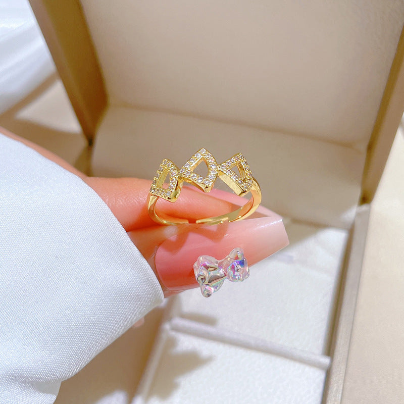 Cartoon Style Crown-Shaped Brass Ring with Gold Plating for Women, Adjustable Open Band Minimalist Jewelry
