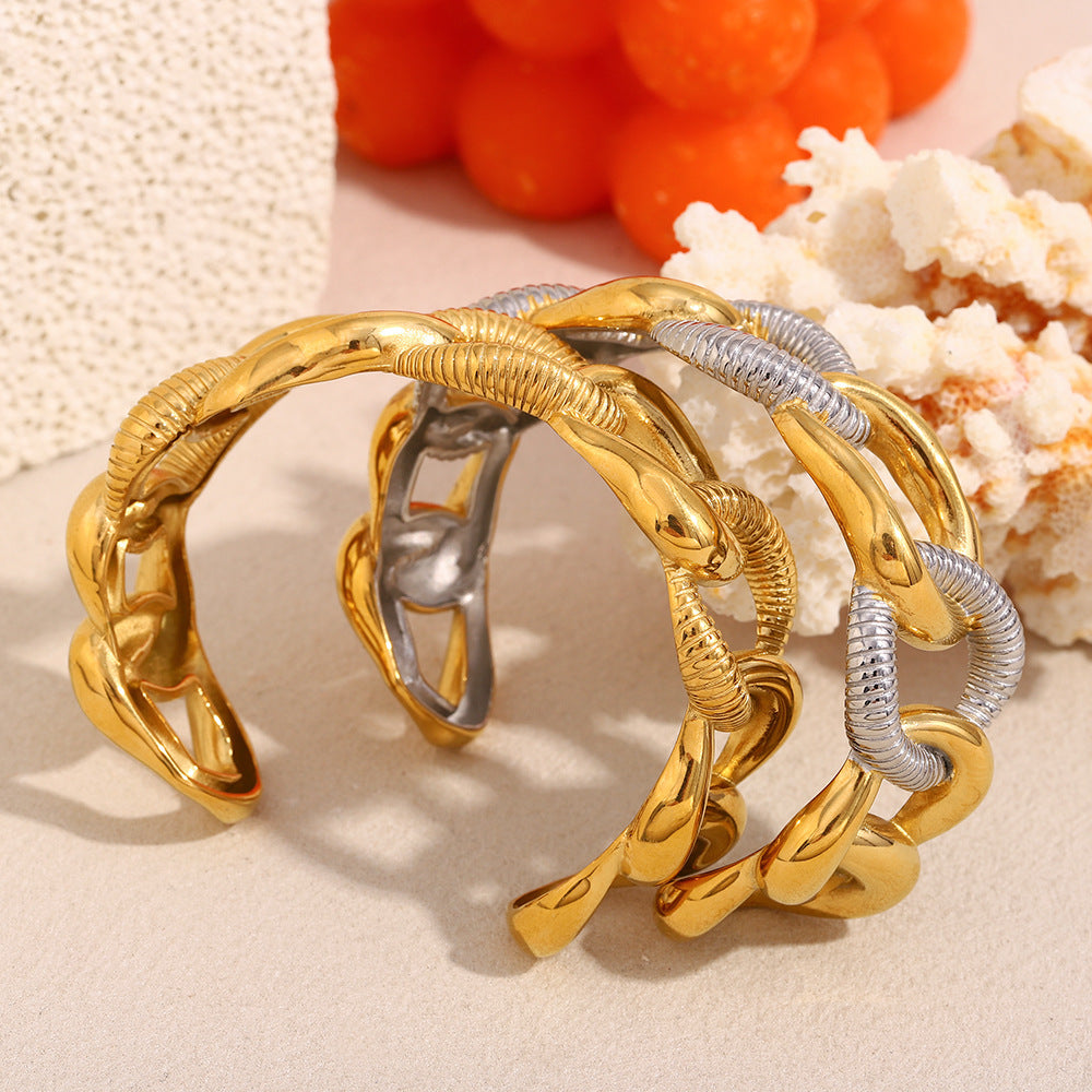 Minimalist Fashion Bracelet for Women Stainless Steel with 18K Gold Plating Large Chain Geometric Design