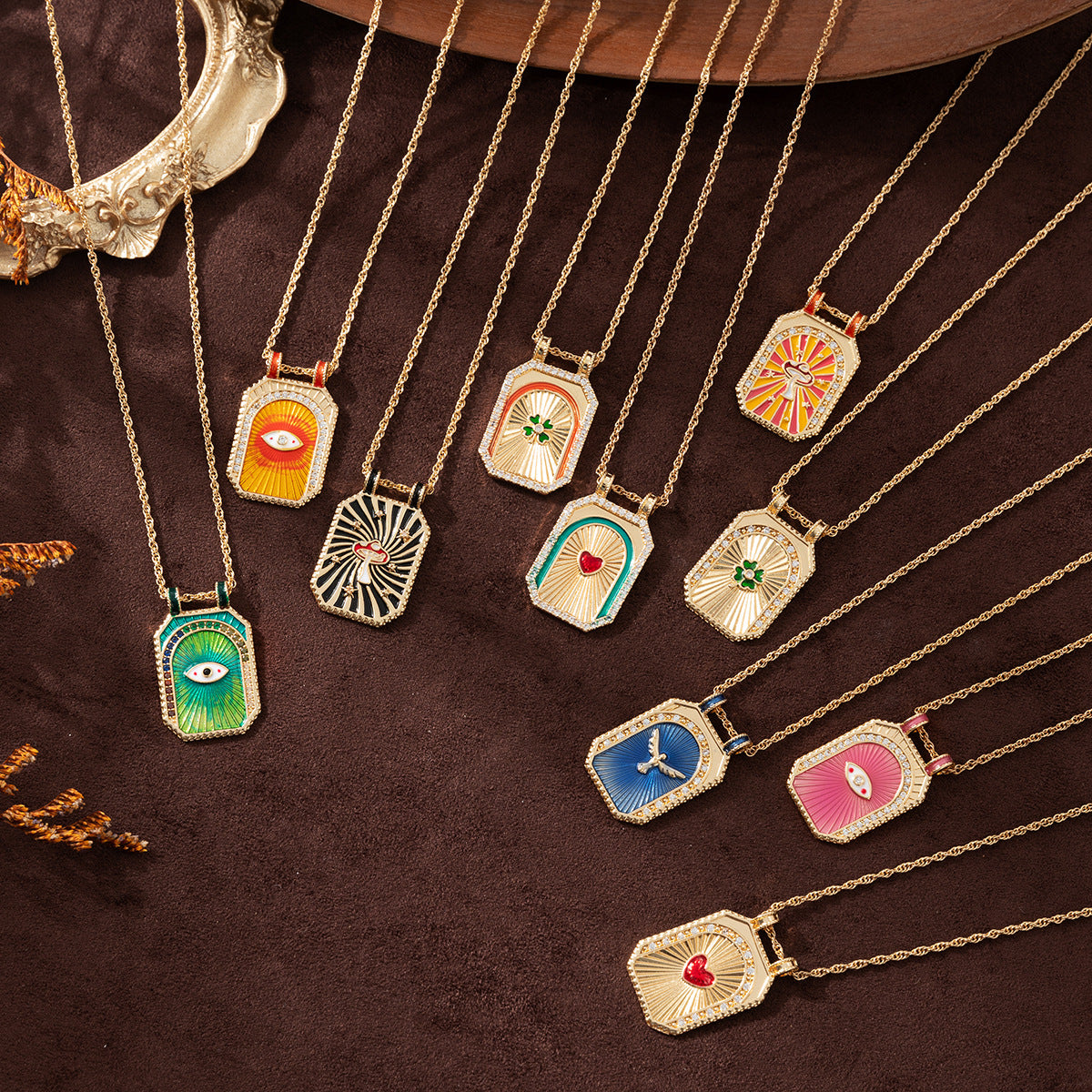 Retro Bohemian Tarot Sun Moon Star Pendant Necklace with Copper Chain and Mixed Gemstone Inlay