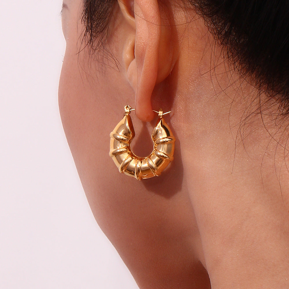 Aretes de aro huecos geométricos minimalistas de moda de acero inoxidable chapados en oro de 18 quilates para mujer