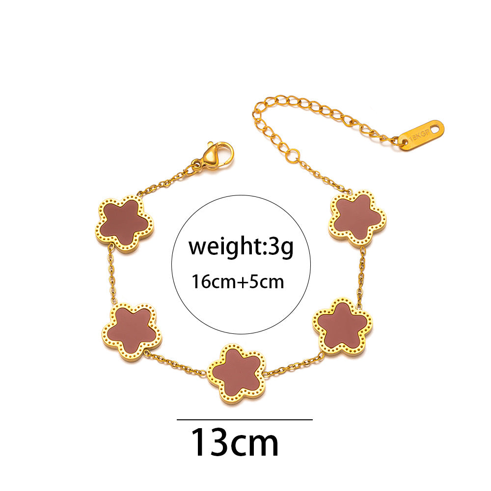 Elegante pulsera de acero inoxidable con flor de cinco pétalos y chapado en oro de 18 quilates para mujer, accesorio de lujo con diseño floral minimalista