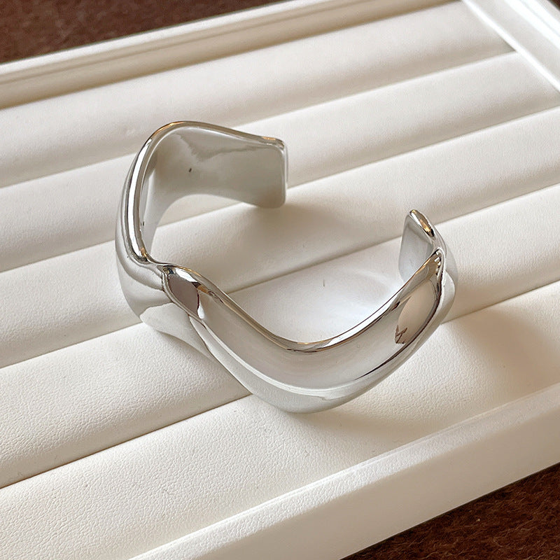 Bracciale in acrilico aperto a onda, design geometrico ovale, stile minimalista esagerato, alla moda, leggero, lussuoso, gioiello da mano