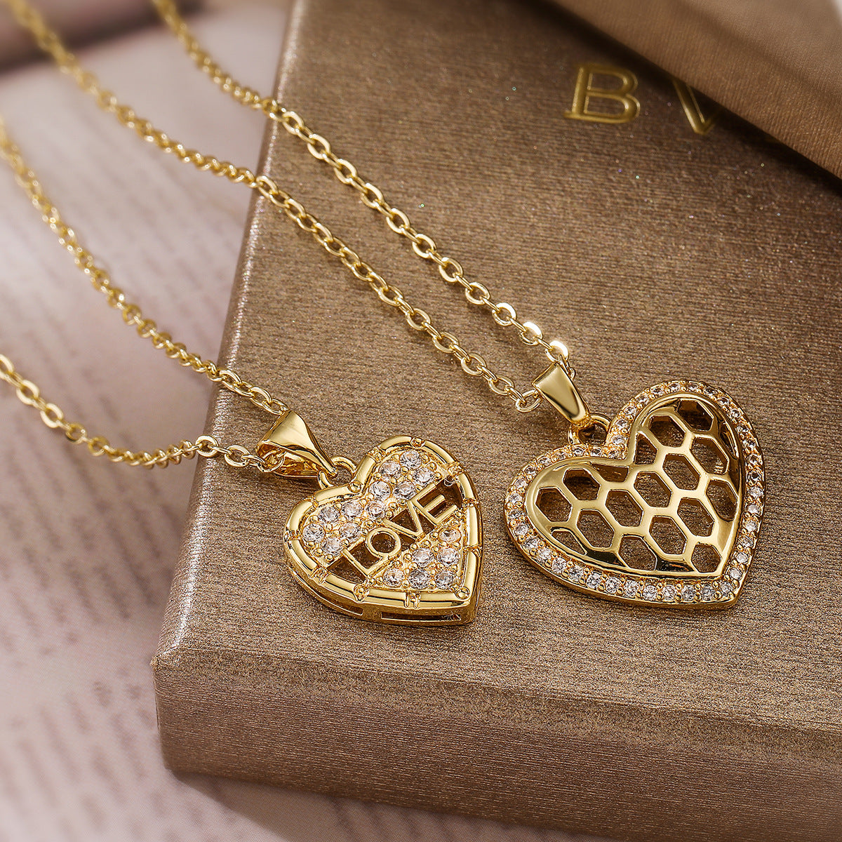 Minimalist LOVE Heart Pendant Necklace for Women in Copper with 18K Gold Plating and Zircon Inlay