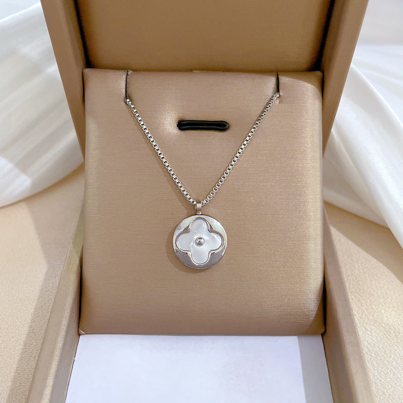 Collar de cadena minimalista de concha geométrica de acero de titanio para oficina