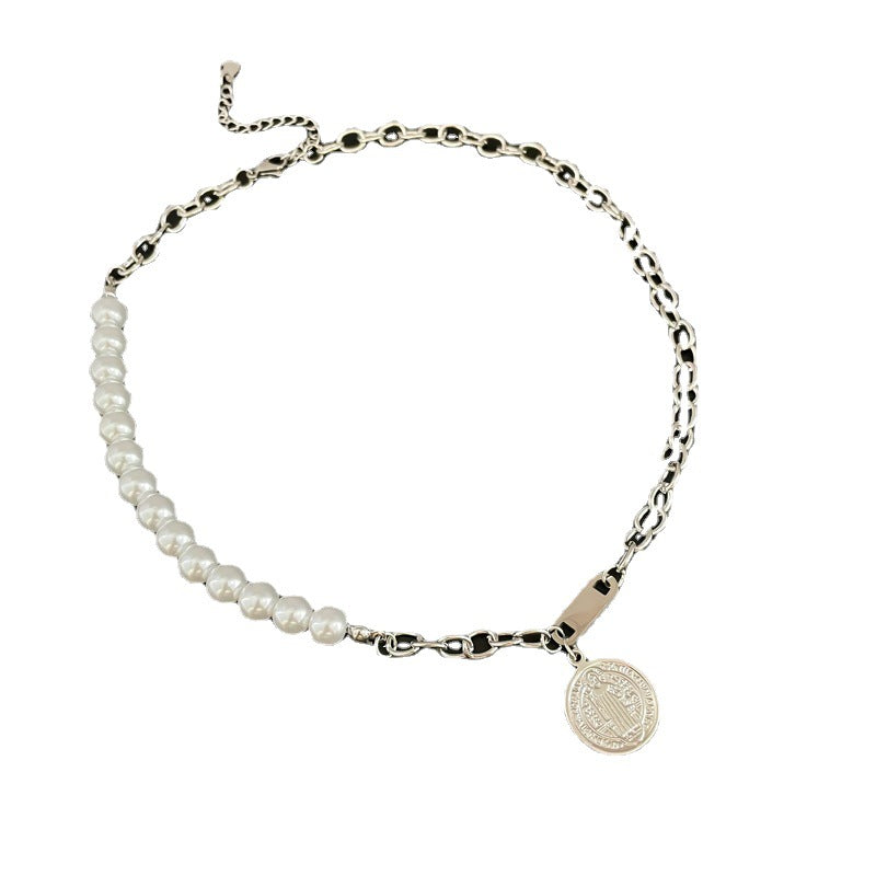 Retro Minimalist Geometric Pearl Necklace for Women Stainless Steel Oxidized Clavicle Chain