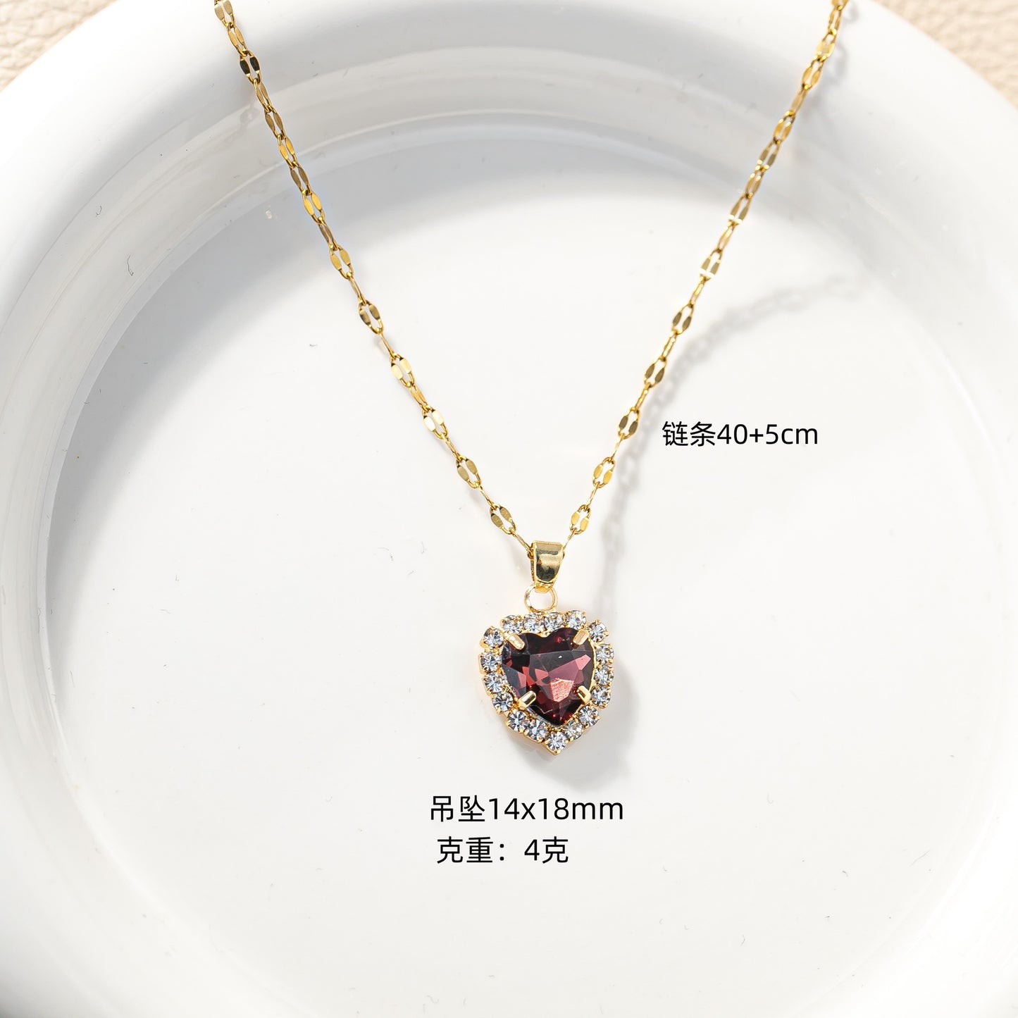 Minimalist Sweet Heart Shape Titanium Steel Necklace with Rhinestone Inlay for Women