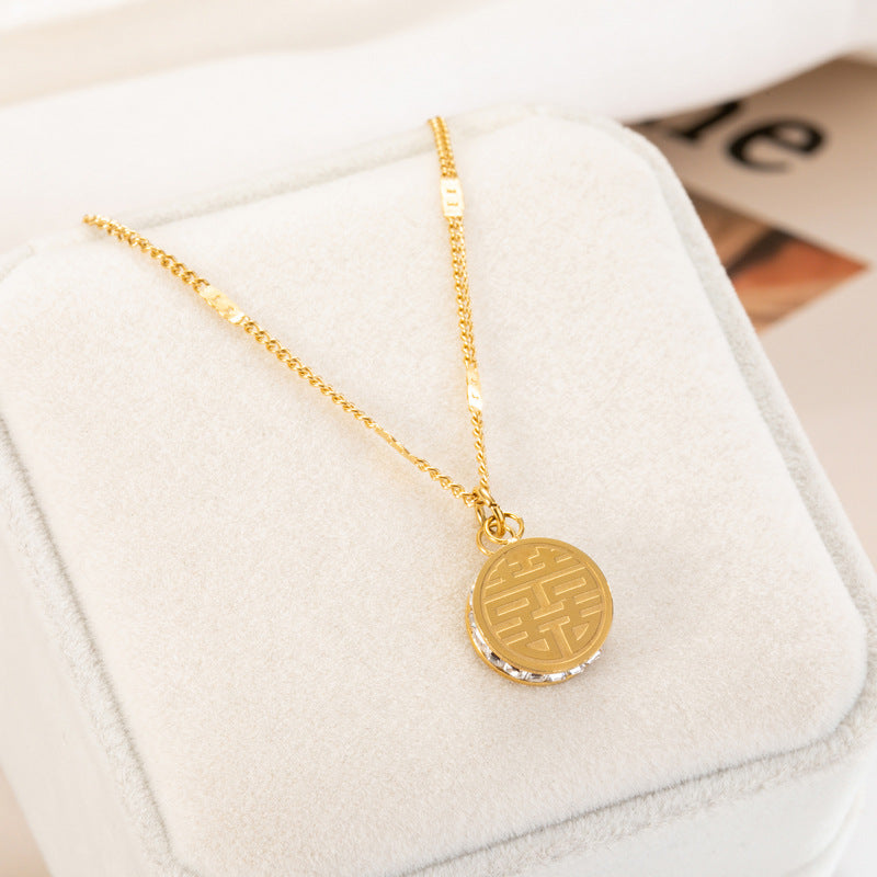 Minimalist Geometric Double-Sided Fu Xi Character Titanium Steel Necklace with Rhinestone Accents and Electroplated Finish