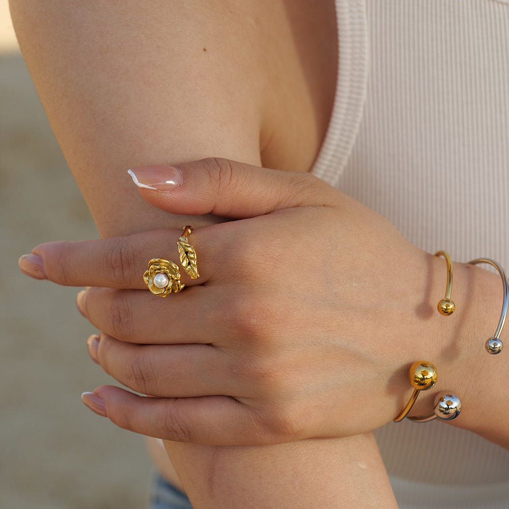 Bracciale da donna in acciaio inossidabile placcato oro 18K a sfera geometrica stile INS