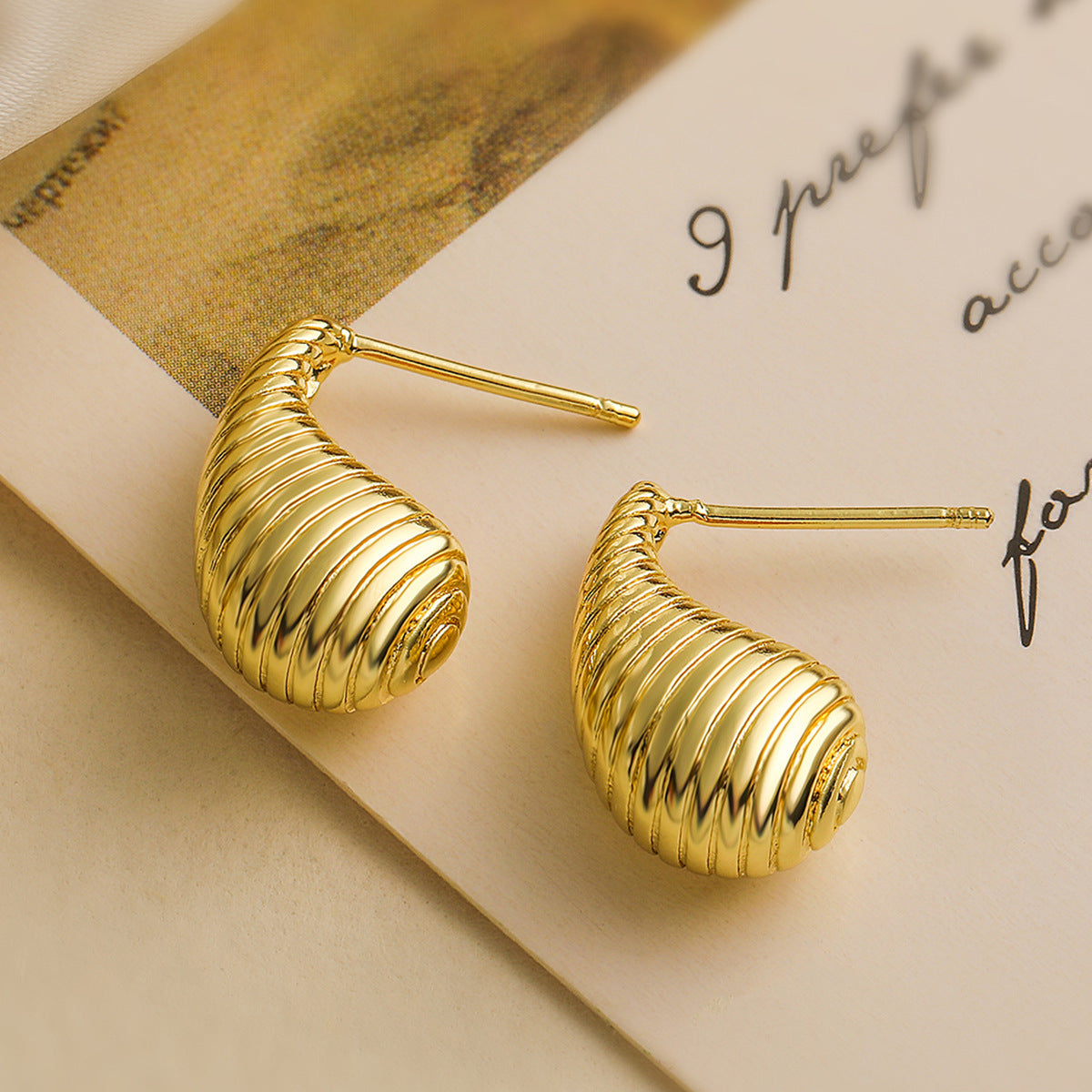 Minimalist 18K Gold Plated Brass Geometric Teardrop Earrings for Women