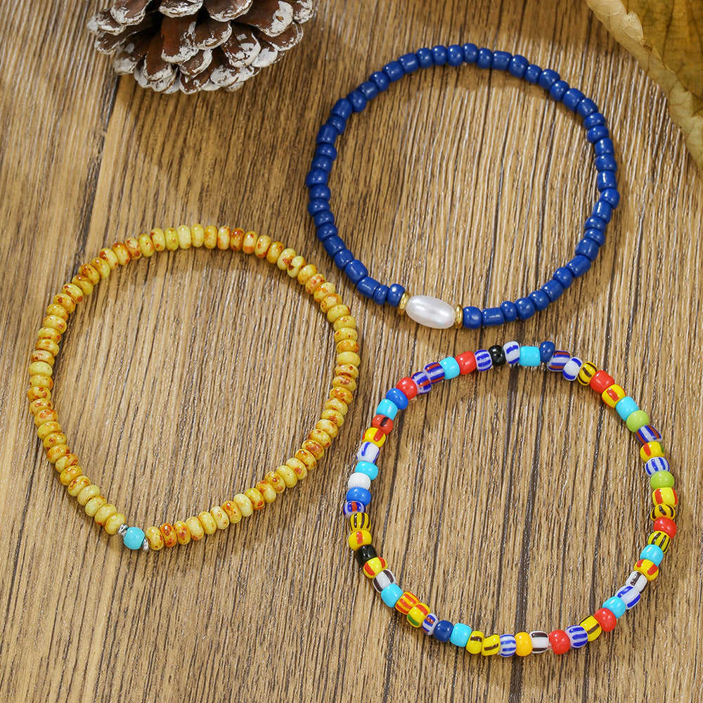 Bohemian Geometric Round Glass Beaded Handmade Bracelet with Pearl Color Block Design for Unisex