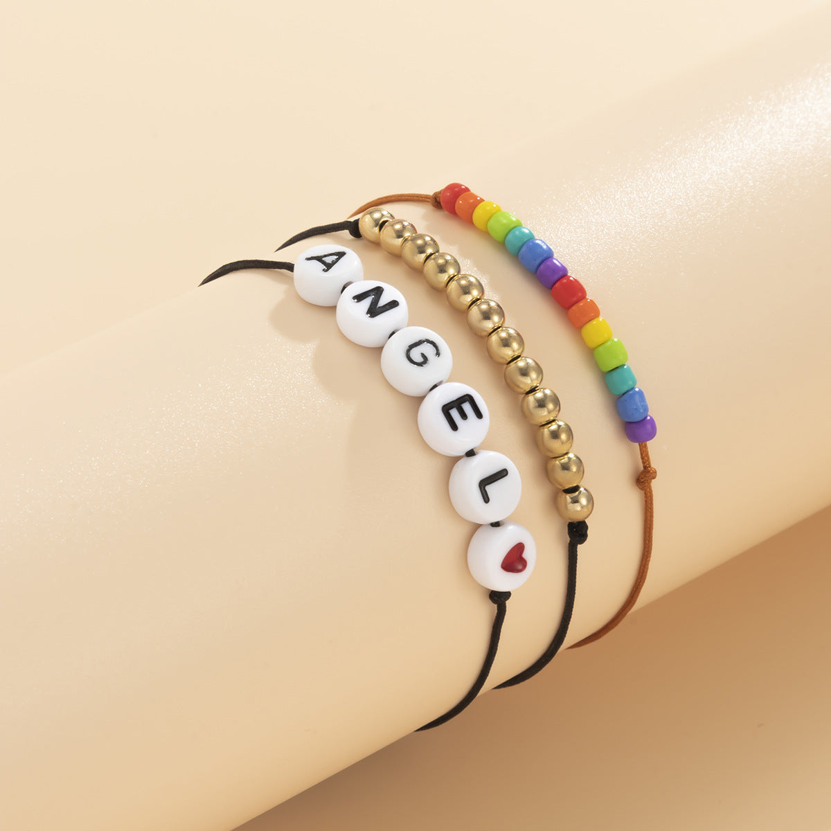 Minimalist Letter and Heart Shape Resin Beaded Bracelet with Bohemian Ethnic Color-Block Design Adjustable for Women