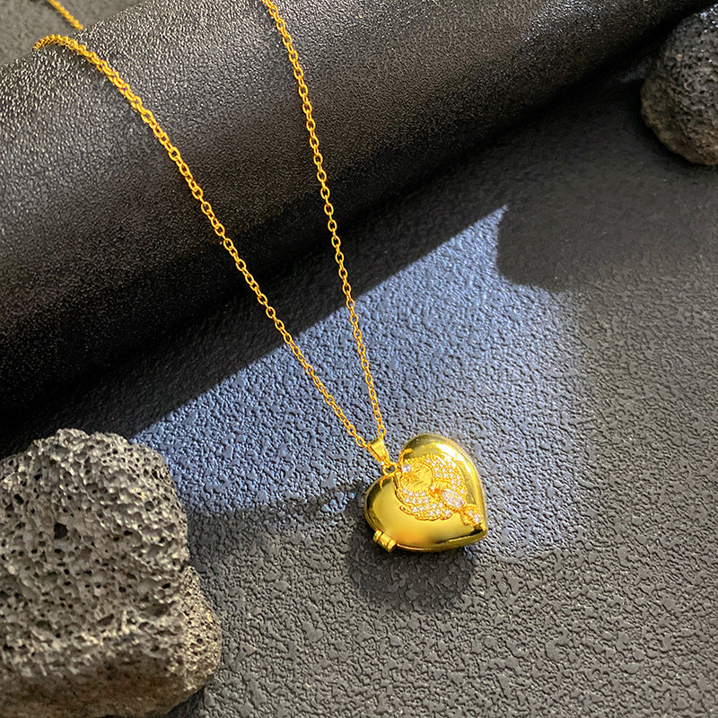 Vintage Micro-Paved Cubic Zirconia Crown Heart Star Geometric Brass Pendant Titanium Steel Box Chain Necklace for Unisex