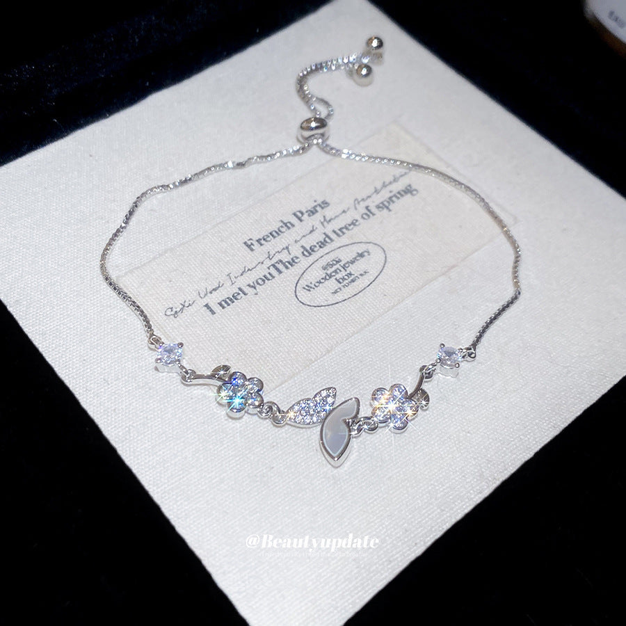 Minimalist Zircon Cat's Eye Flower Bracelet for Women with Copper Base and Inlay Craftsmanship